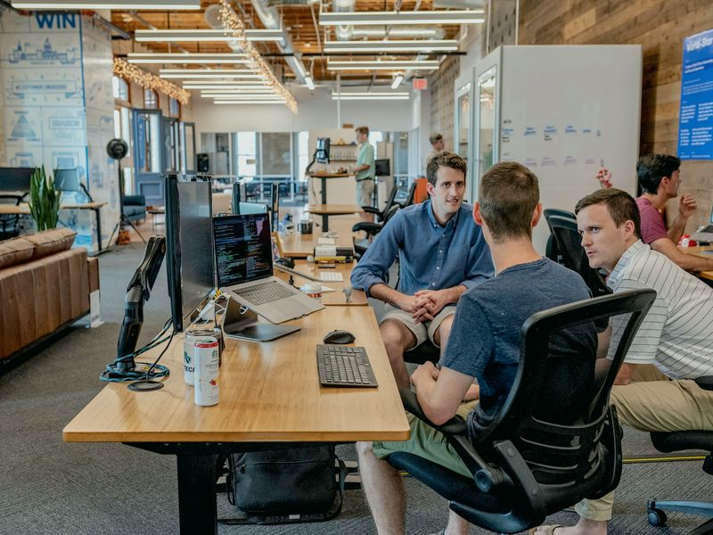 P2P trading and flash software education